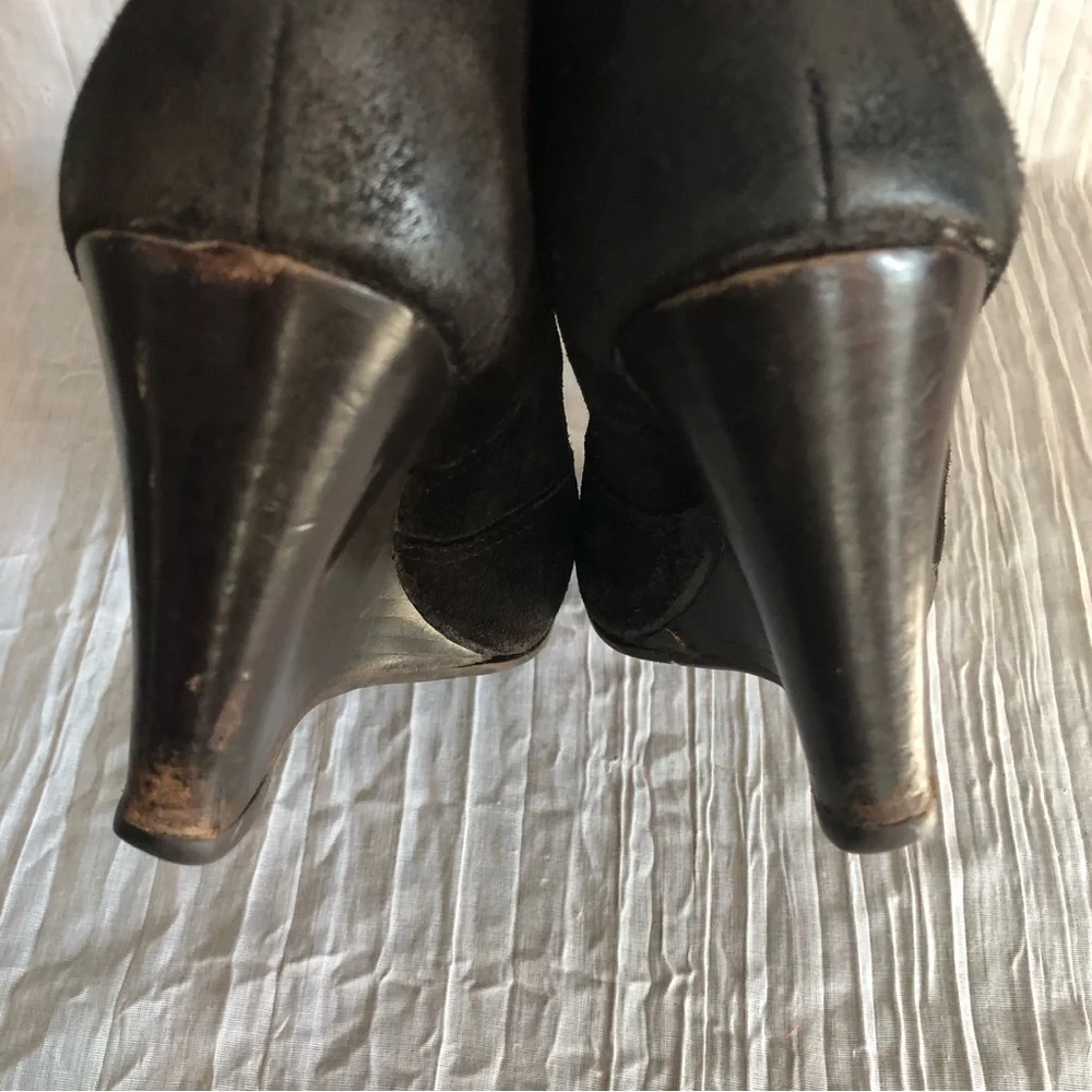 TORY BURCH boots Adrienne womans SZ 7 black suede high heel wedge ankle boots